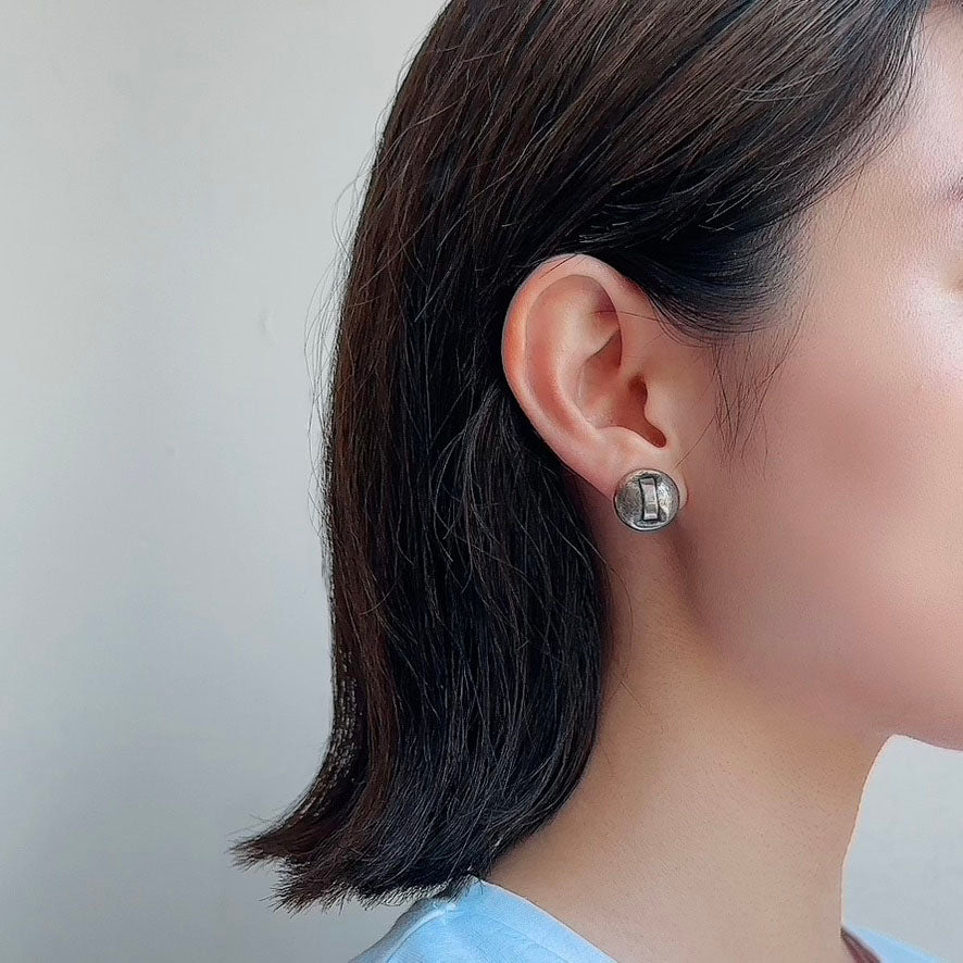 Round French Vintage Button Earring