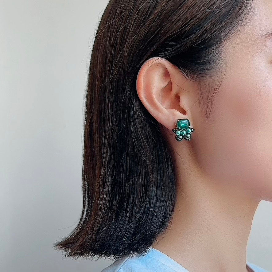 Square Stone Pearls Earring 【Green】