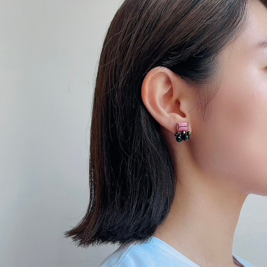 Square Stone Pearls Earring 【Pink】