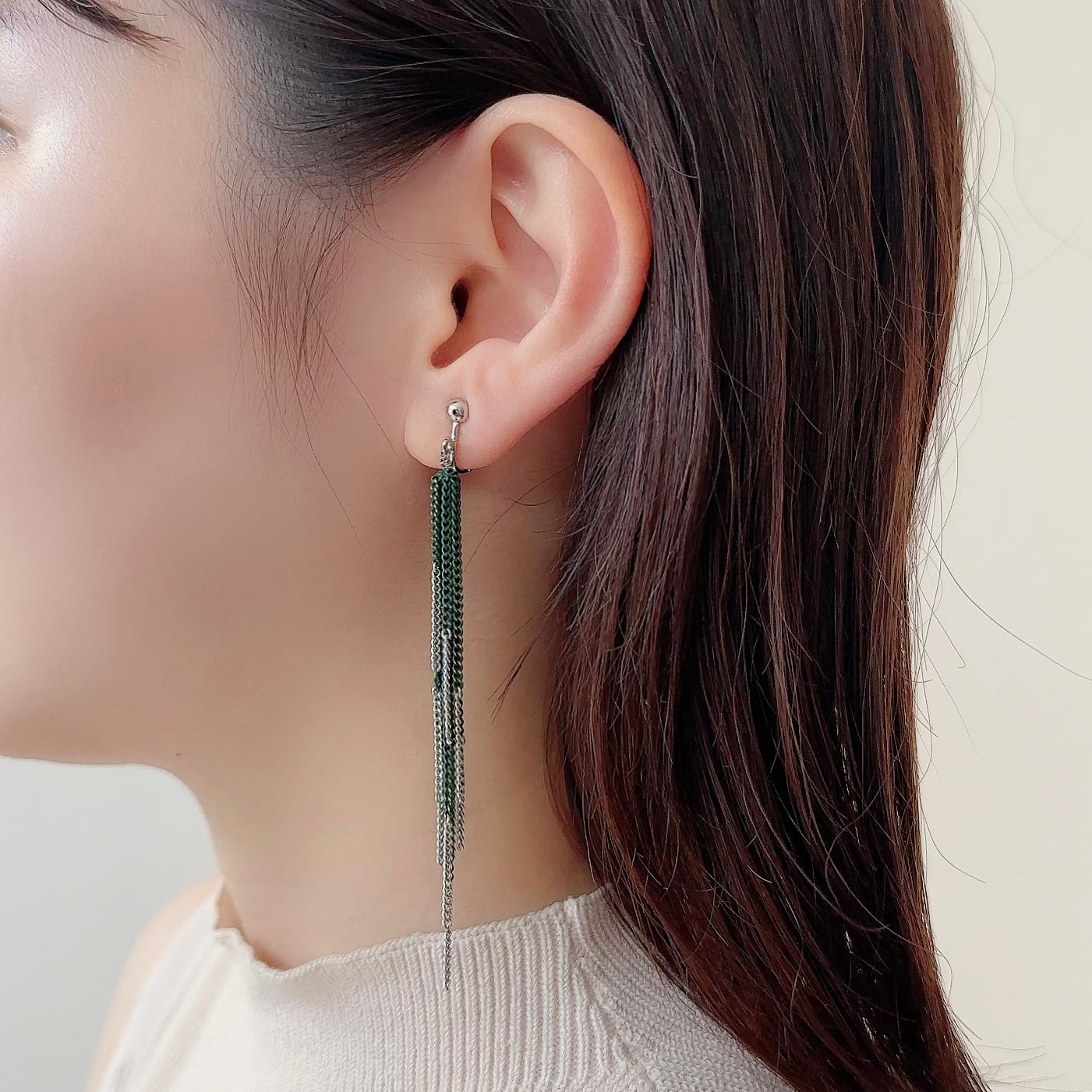 Bicolor Tassel Earring【Green & Silver】