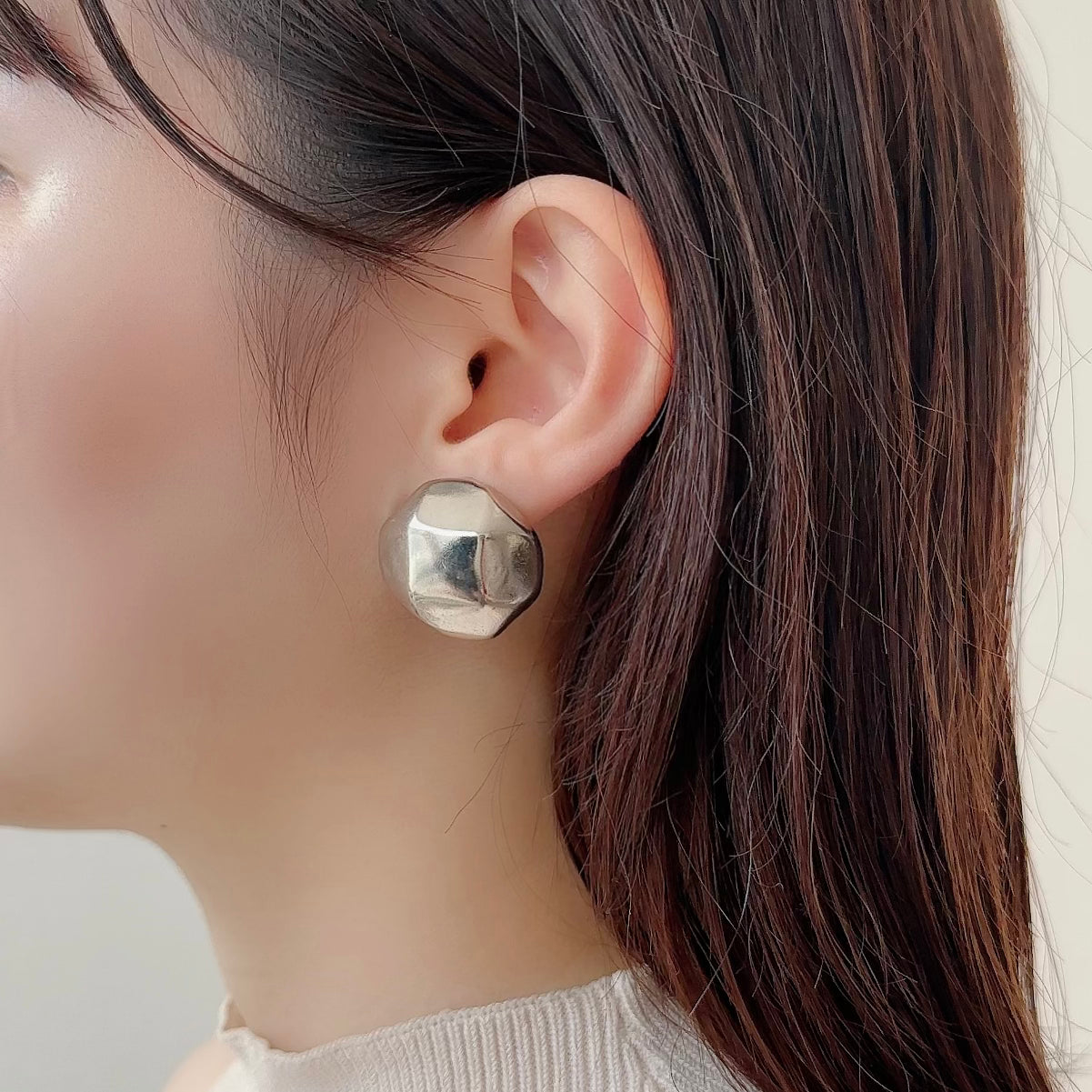 French Vintage Button Earring 【Silver】