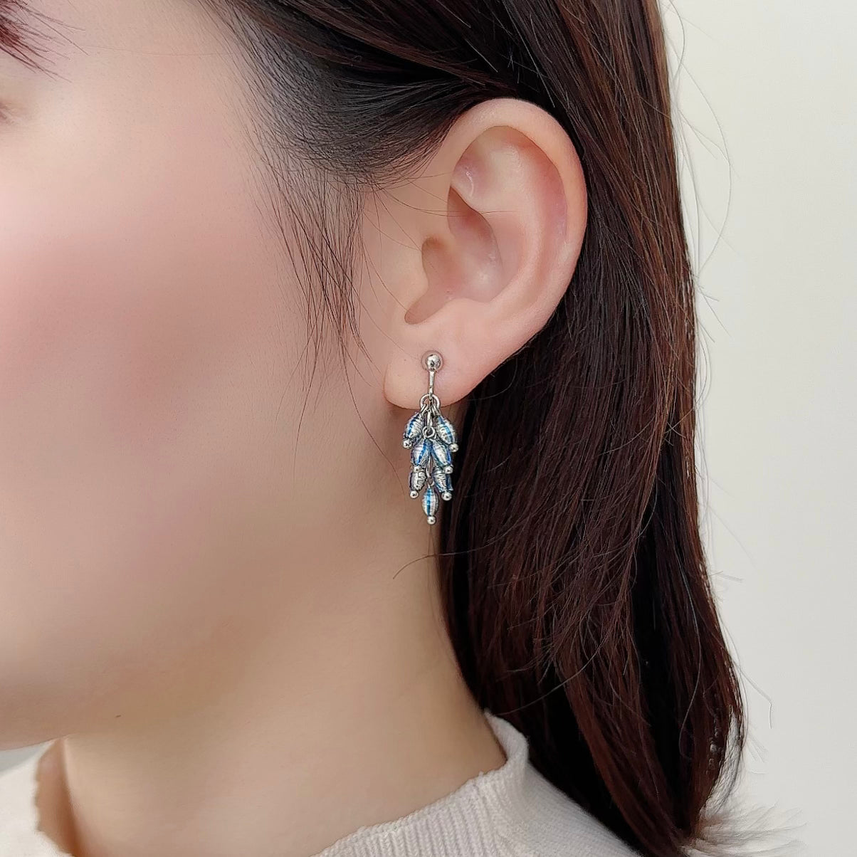 Swinging Vintage Beads Earring 【Silver & Blue】