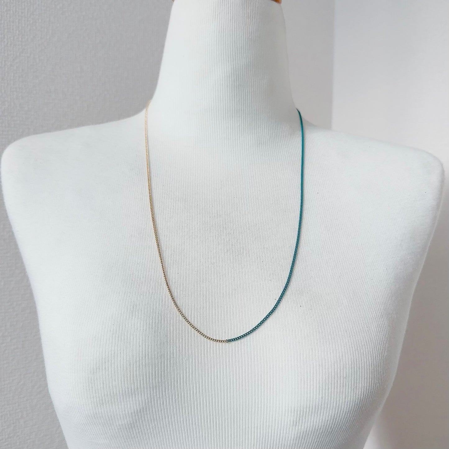Bicolor Necklace -SHORT- 【Turquoise & Gold 】