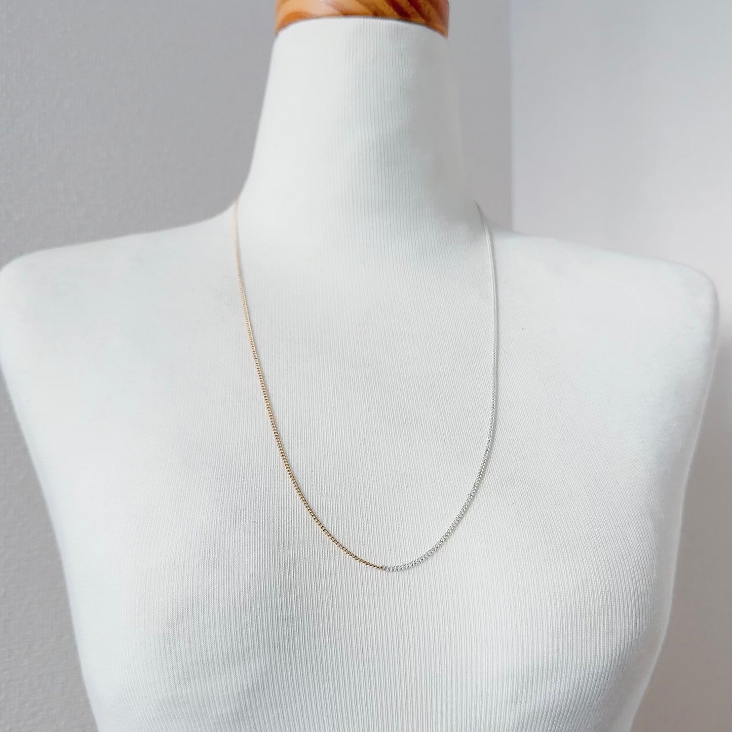 Bicolor Necklace -SHORT- 【White & Gold 】