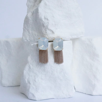 Square Stone Fringe Earring 【White & Gold】