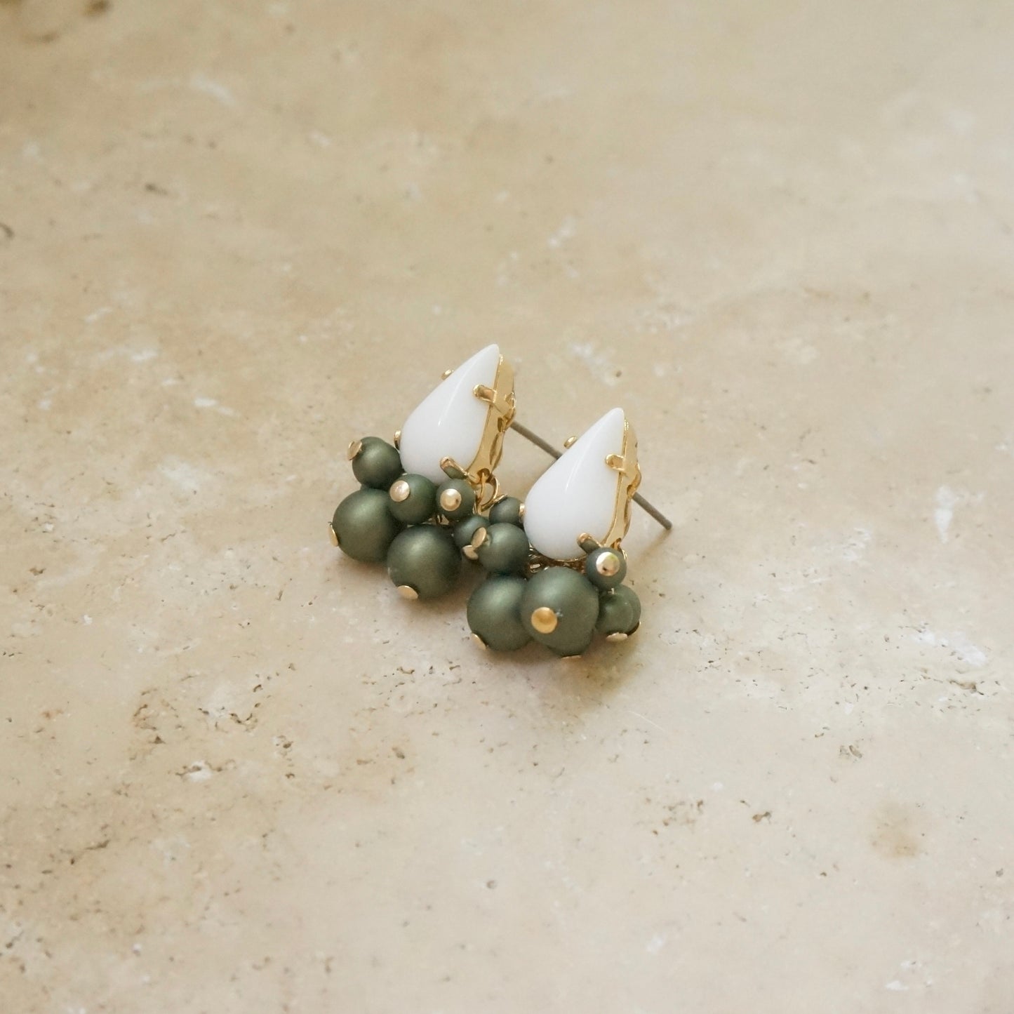 Pear Vintege Pearl Earring
