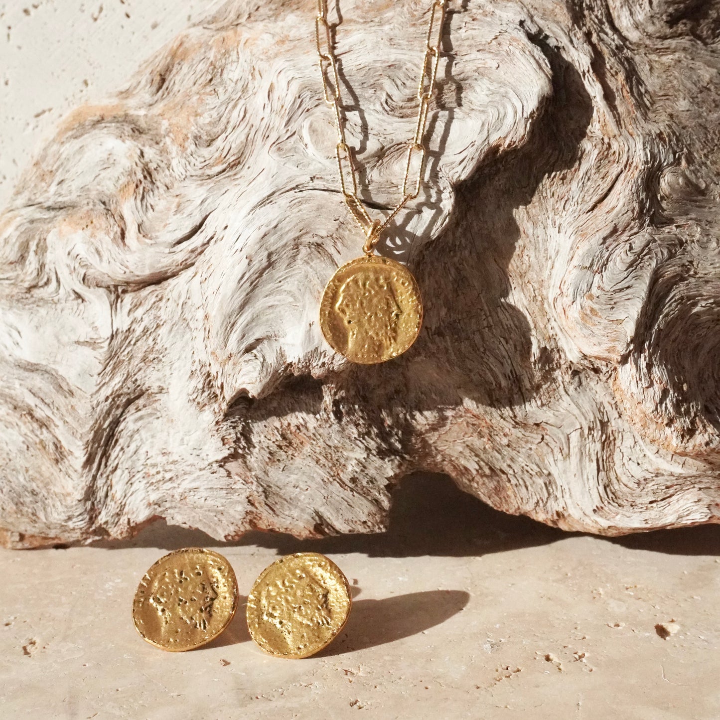 Coin Necklace 【Gold】 (coming soon)