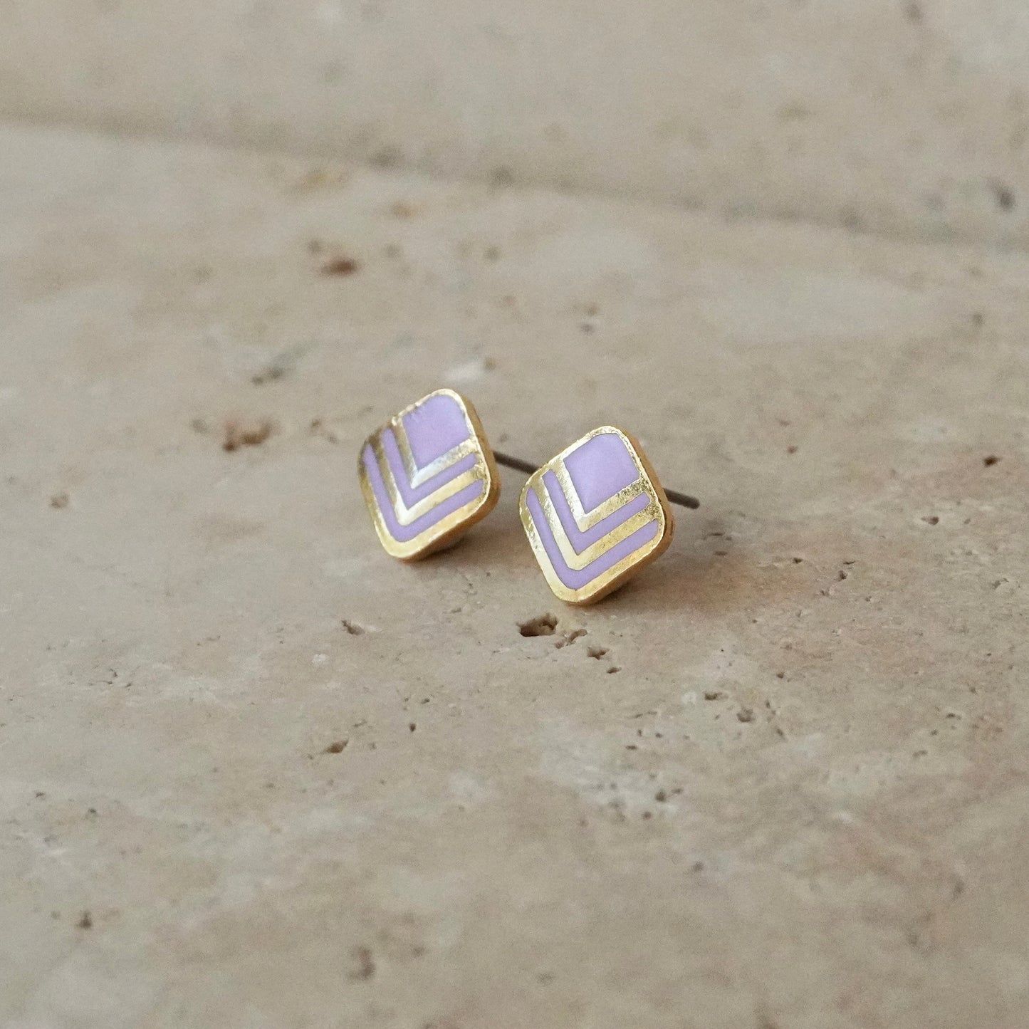 Square Vintage Button Earring 【Lavender】