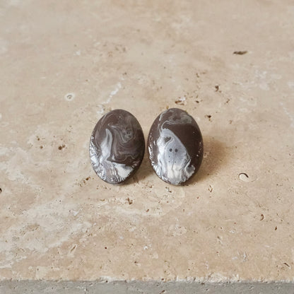 Italian Stone Earring【Grayish Dark Brown Marble】