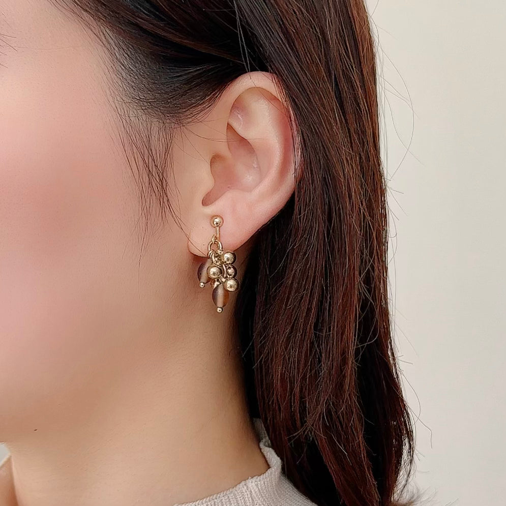 Swinging Vintage Beads Earring 【Matt Brown & Gold】